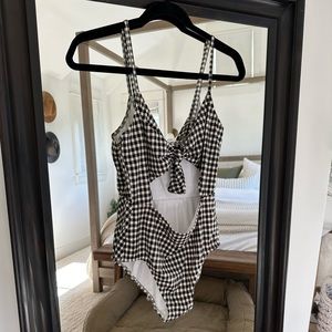 Reformation Tropicana One Piece Swimsuit | Size Small | Color: Black + White